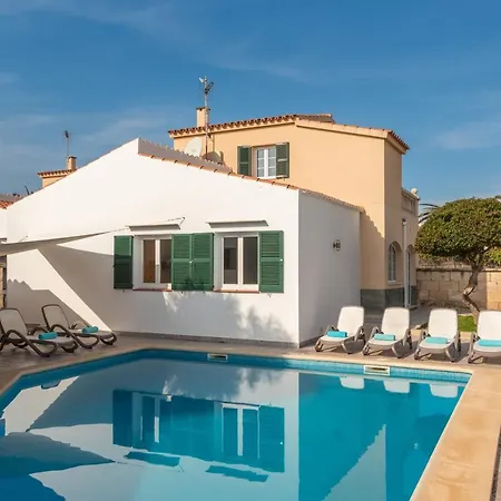 Menurka I * Cala'N Blanes (Menorca)