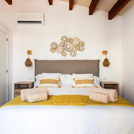 Menurka I * كالا إن بلانيس